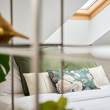 Apartament Flowers - Centrum Poznania Екстер'єр фото